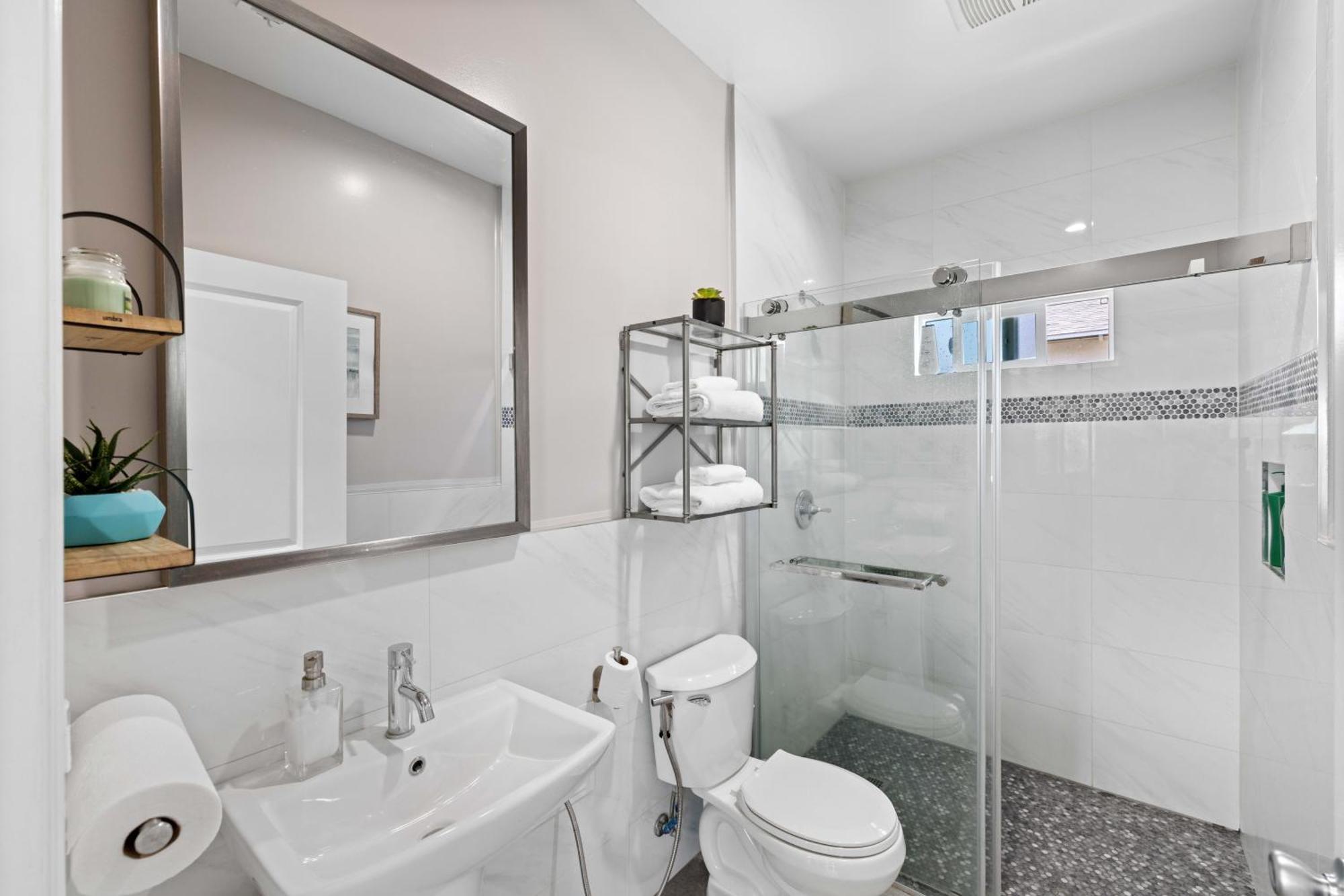 Stylist Home In Convenient Location! Temple City Exterior photo